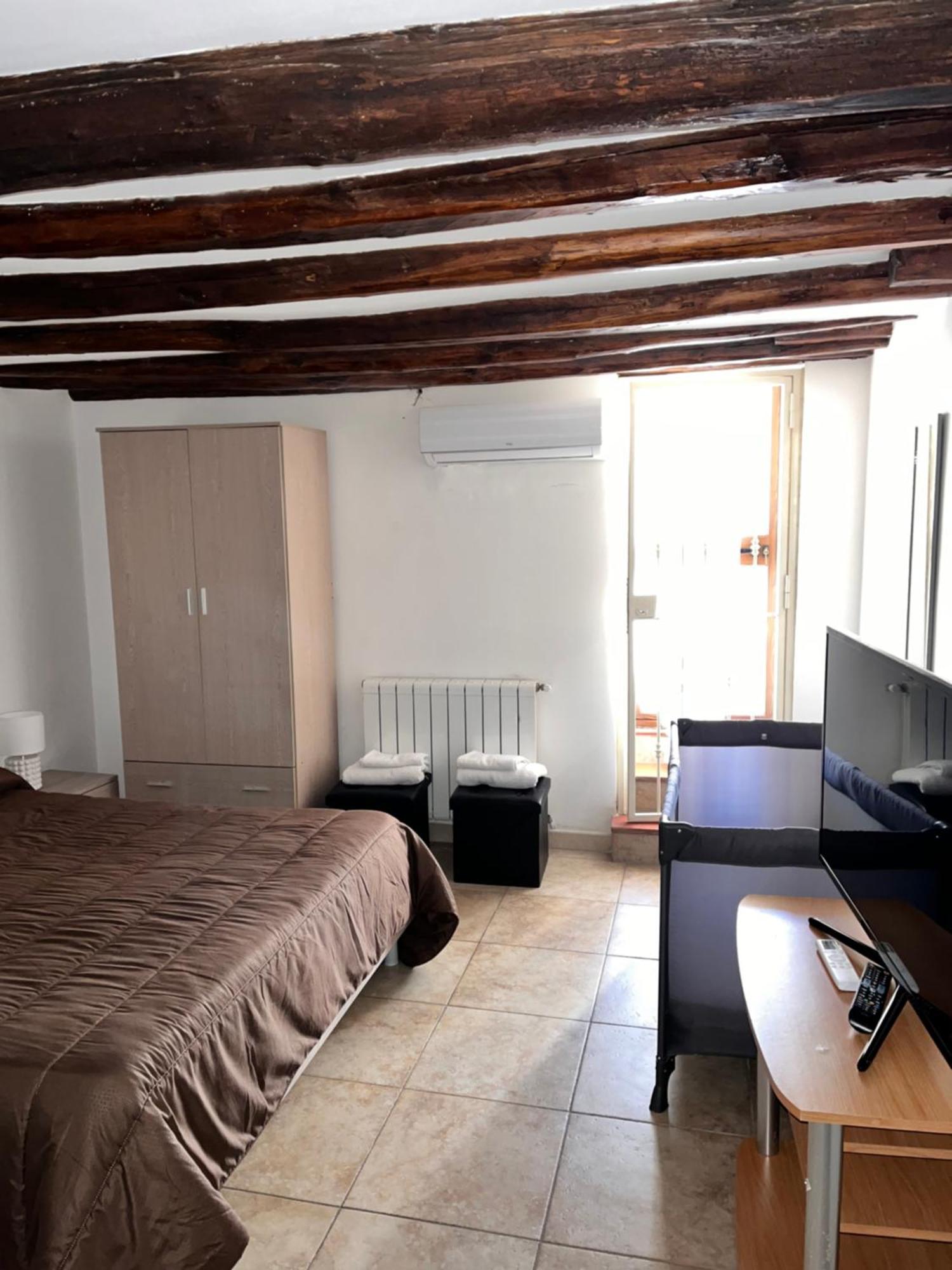 Appartamento House Del Corso Palermo Esterno foto